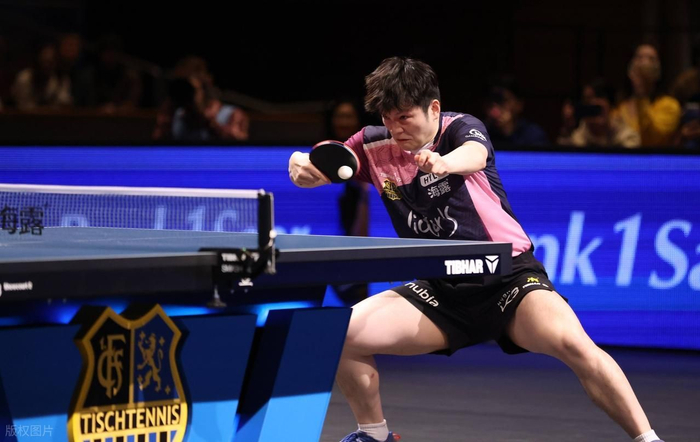 《全民学乒乓横拍篇》第6.1集:反手横拨技术特点分析|乒乓球|击球|手腕|前臂|力量_新浪体育_新浪新闻